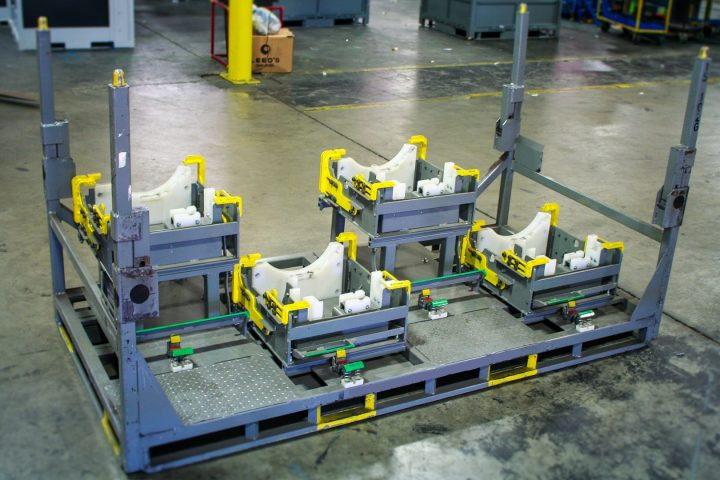 Racks industriales con dunnage — KADDE Structural Systems